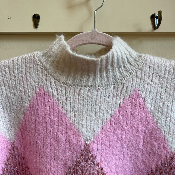 Pretty Chevron Sweater - Picture 2 of 8